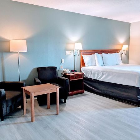 Baymont By Wyndham Lebanon In Villa Bagian luar foto