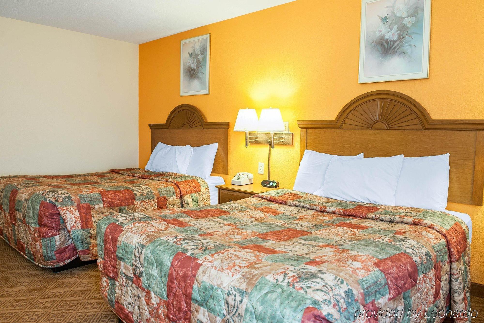 Baymont By Wyndham Lebanon In Villa Bagian luar foto